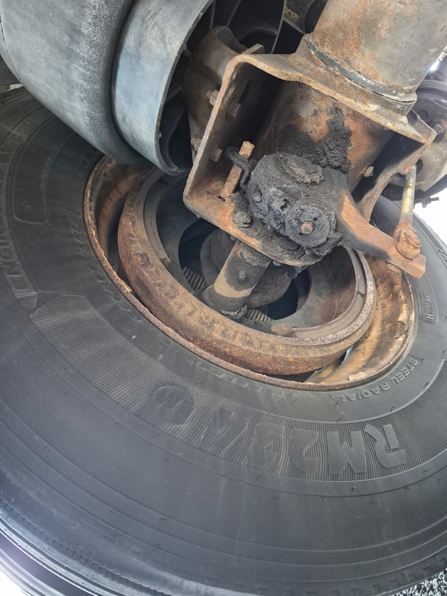 2019 Mac Trailer 53x102 w/ Fastrack Trap - Image 4