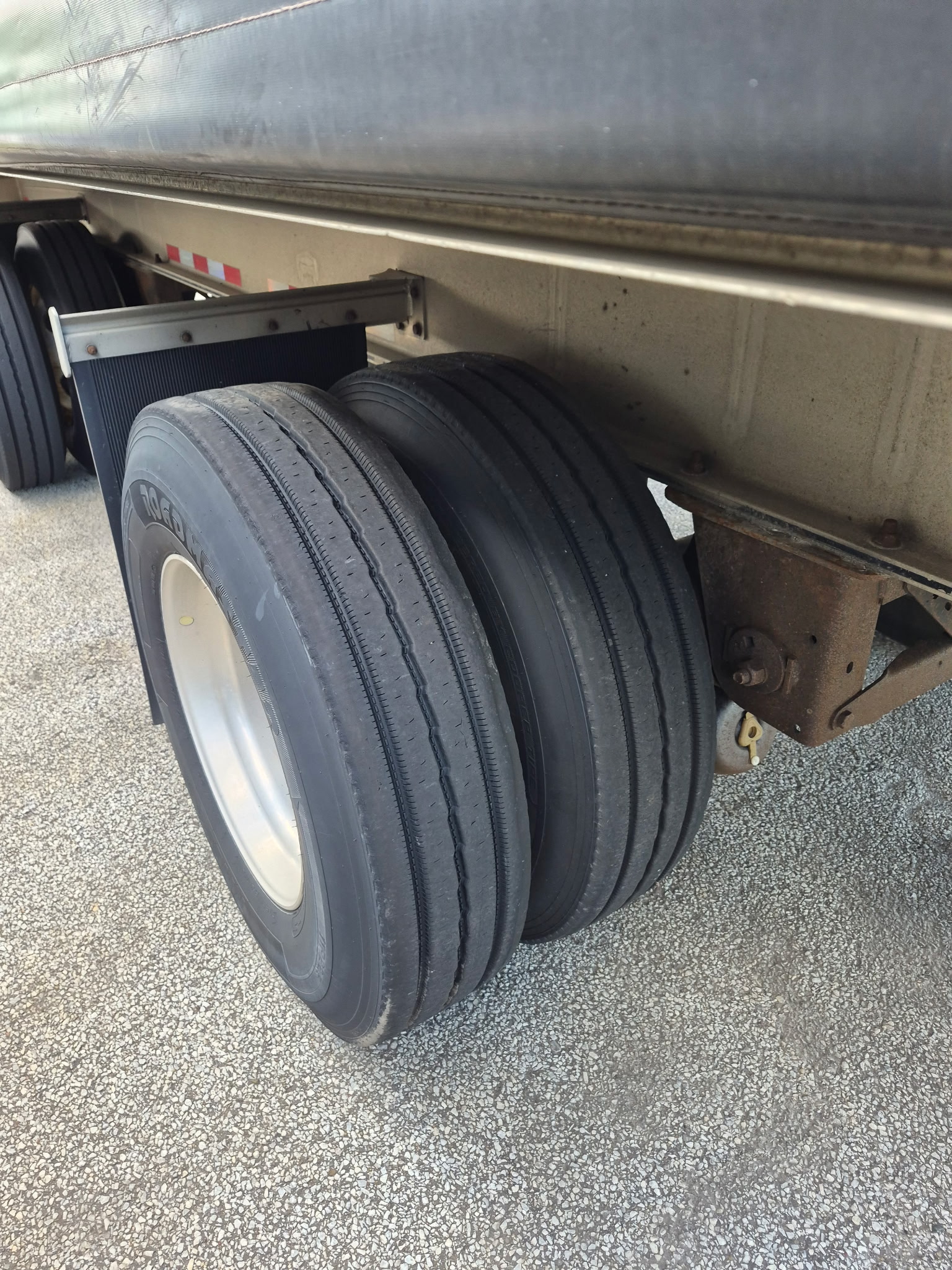 2019 Mac Trailer 53x102 w/ Fastrack Trap - Image 10